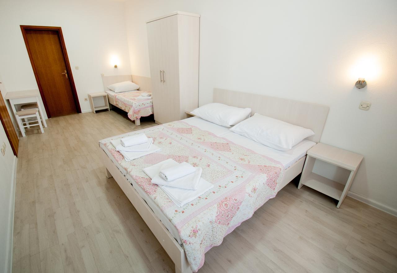 Pansion Obala Hotel Medjugorje Exterior photo